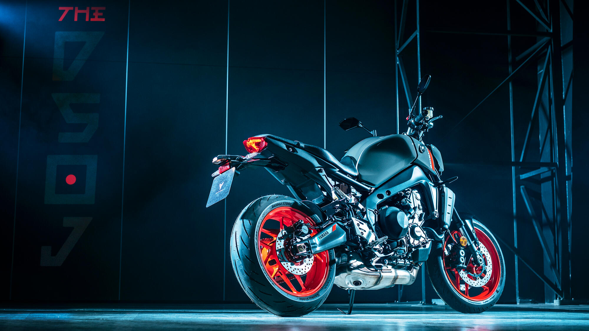 2021 Yamaha MT09 EU Storm Fluo Static 001 03 1