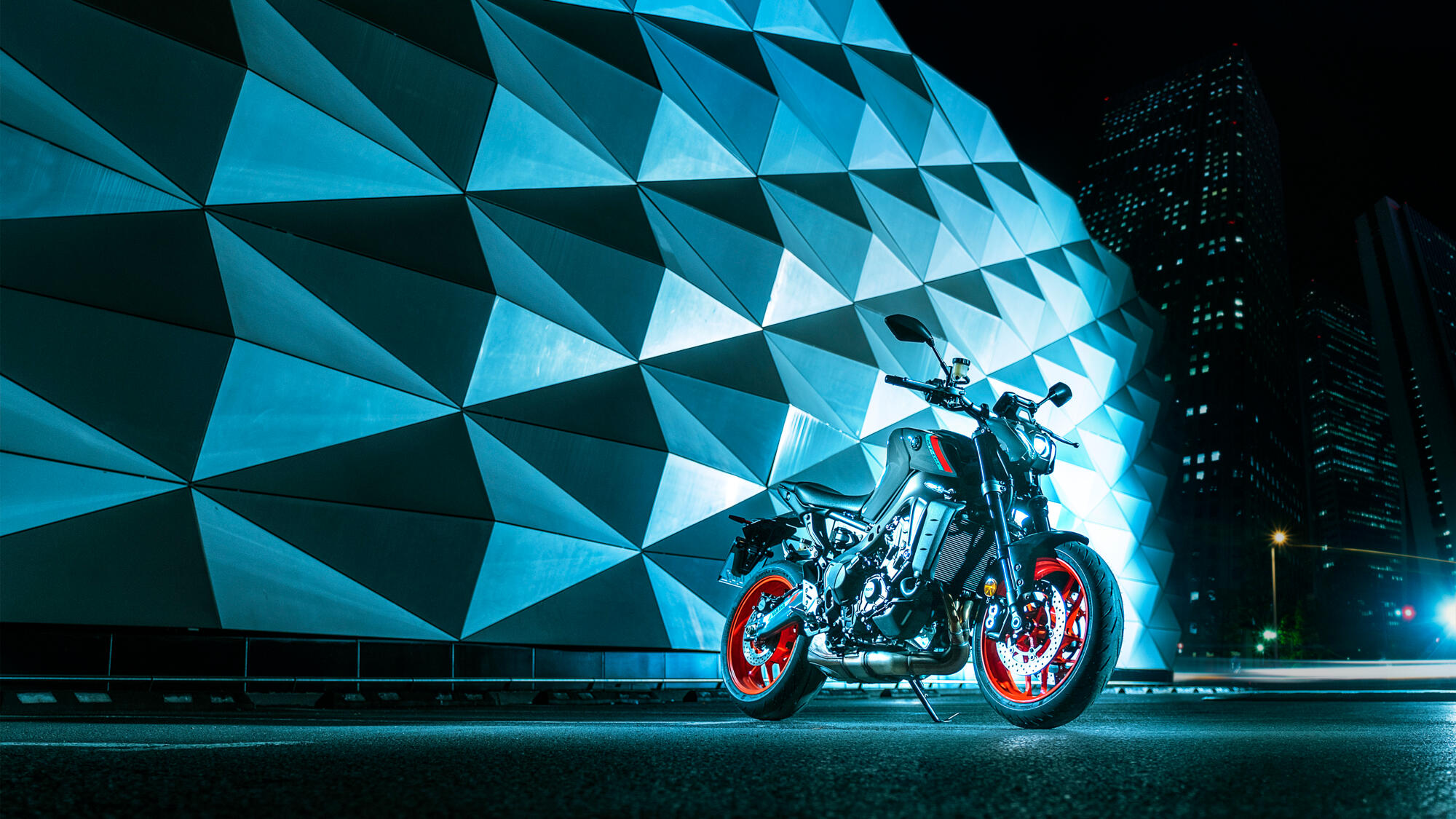 2021 Yamaha MT09 EU Storm Fluo Static 006 03 1