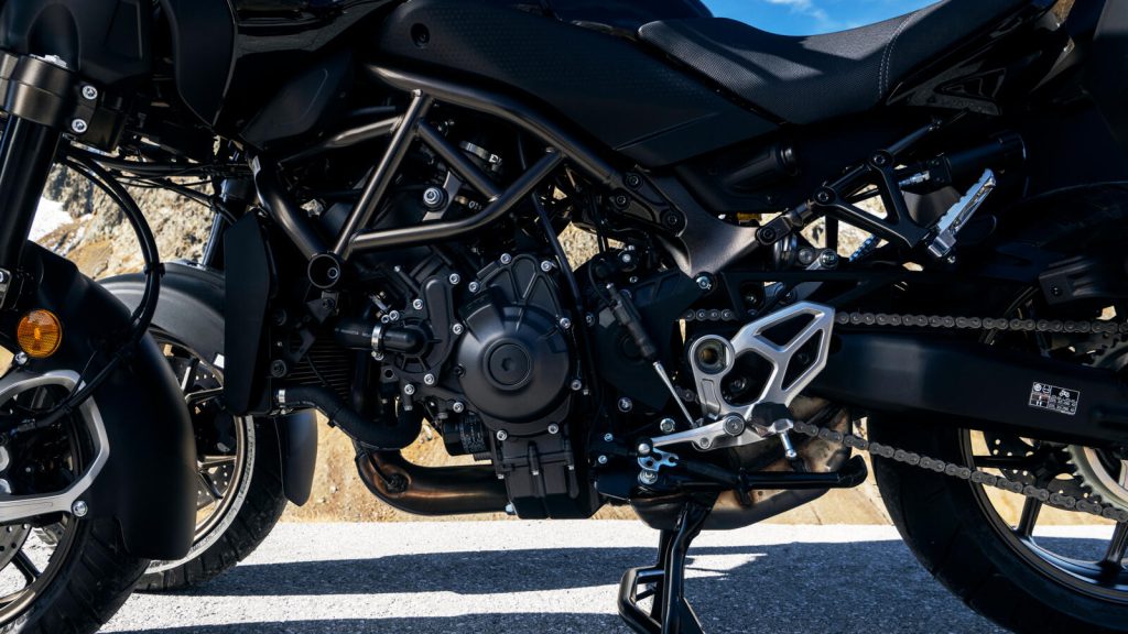 YAMAHA NIKEN GT 2023
