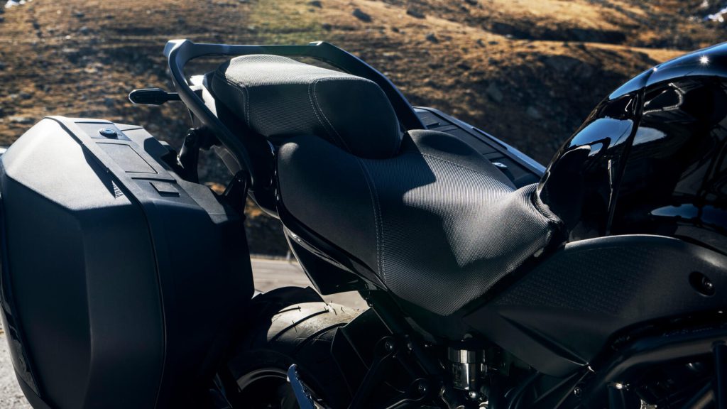 YAMAHA NIKEN GT 2023