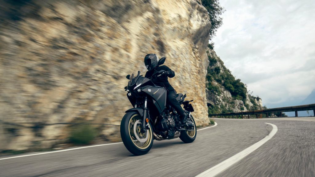 YAMAHA TRACER 7 2023