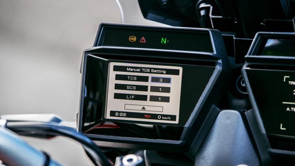 YAMAHA TRACER 9 2023
