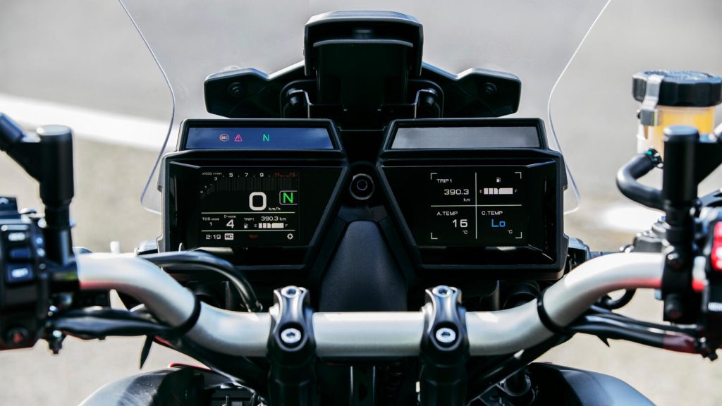 YAMAHA TRACER 9 2023