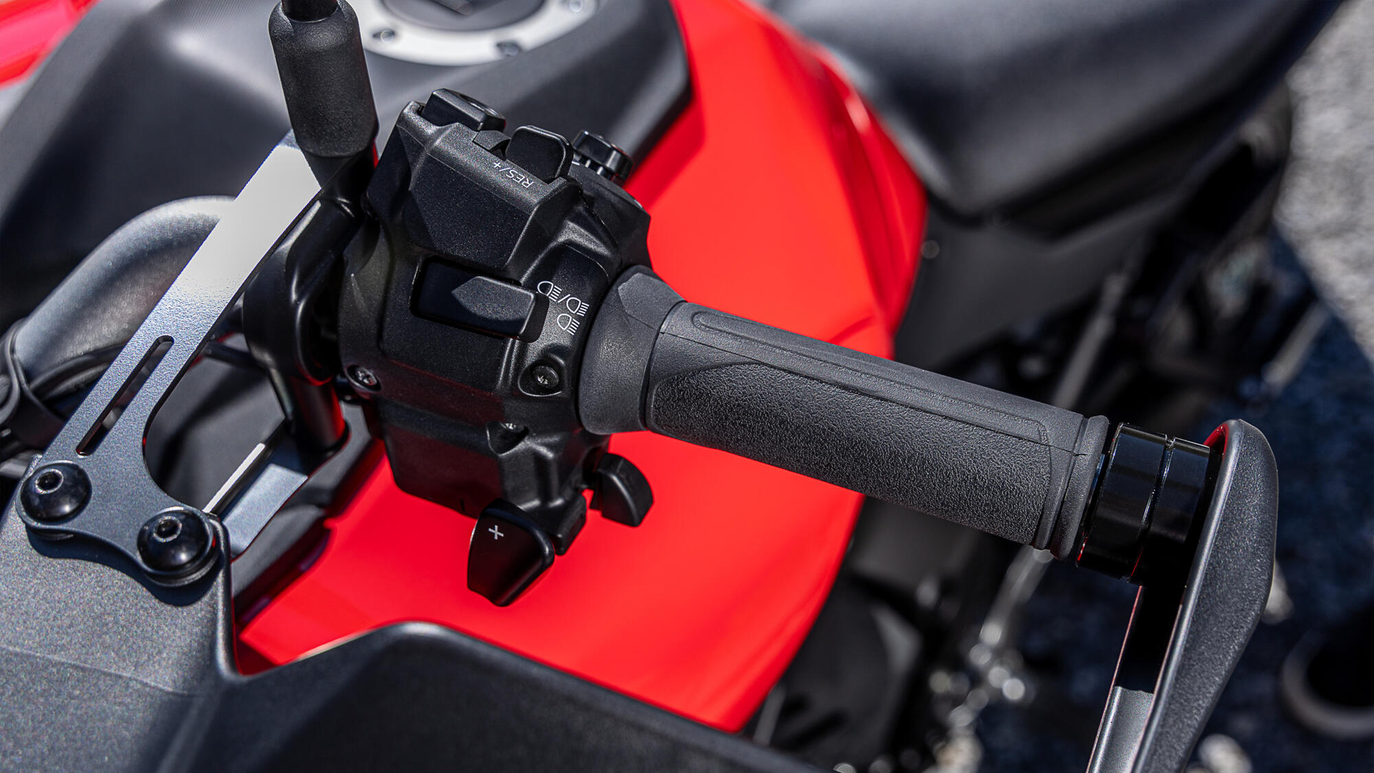Tracer 9 serie 2025 - Gebben Motoren