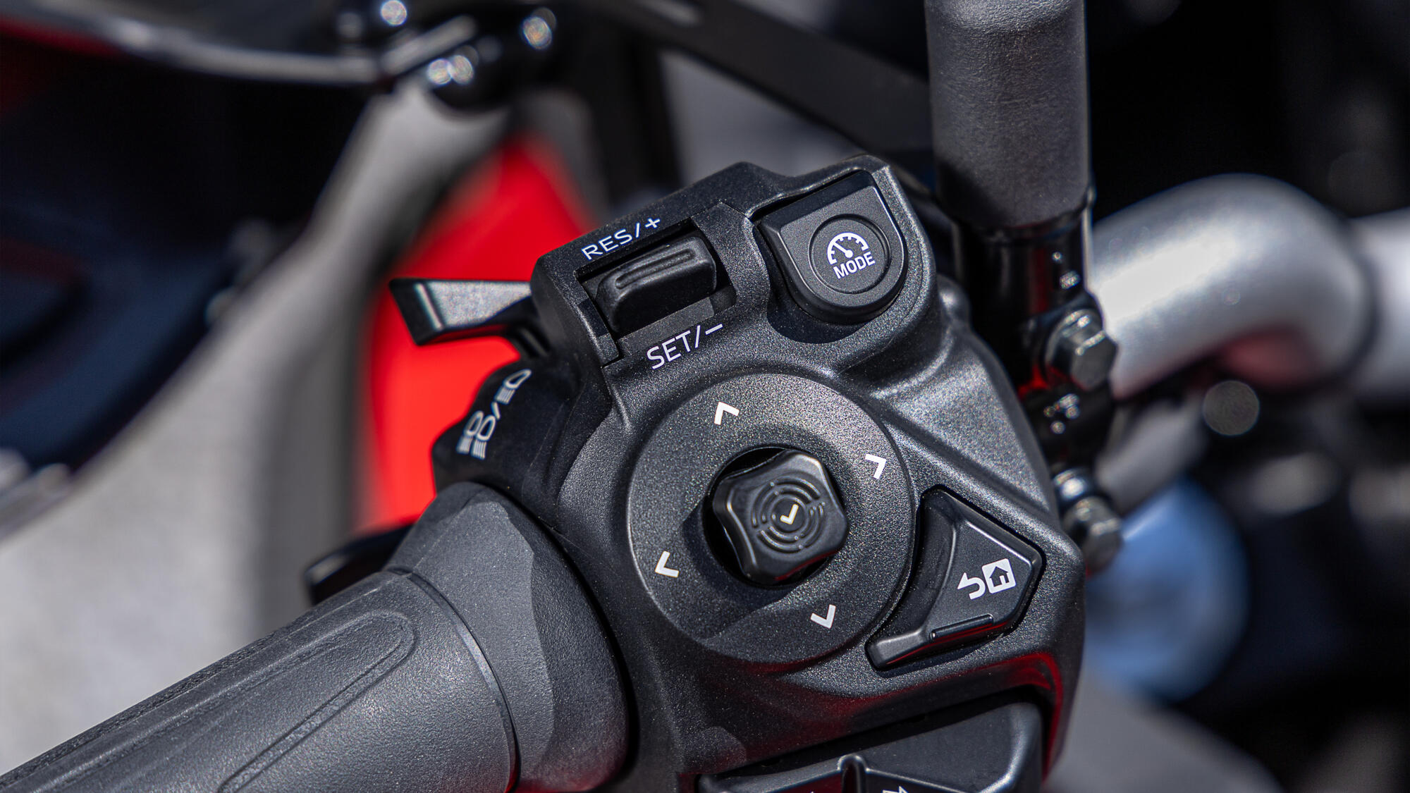 Tracer 9 serie 2025 - Gebben Motoren
