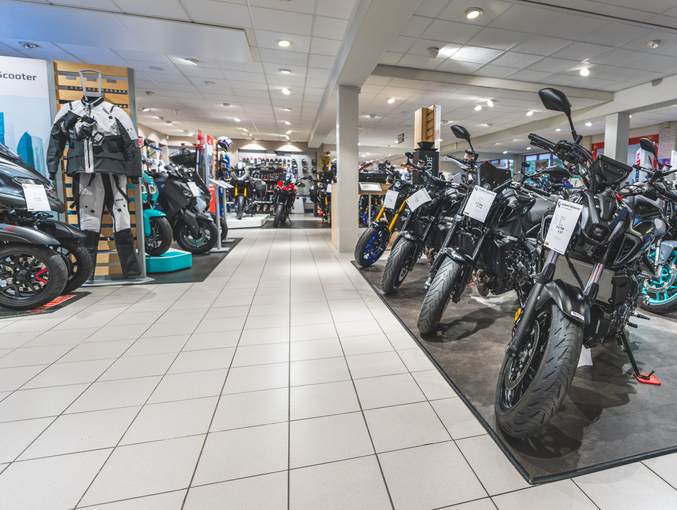 Showroom - Gebben Motoren