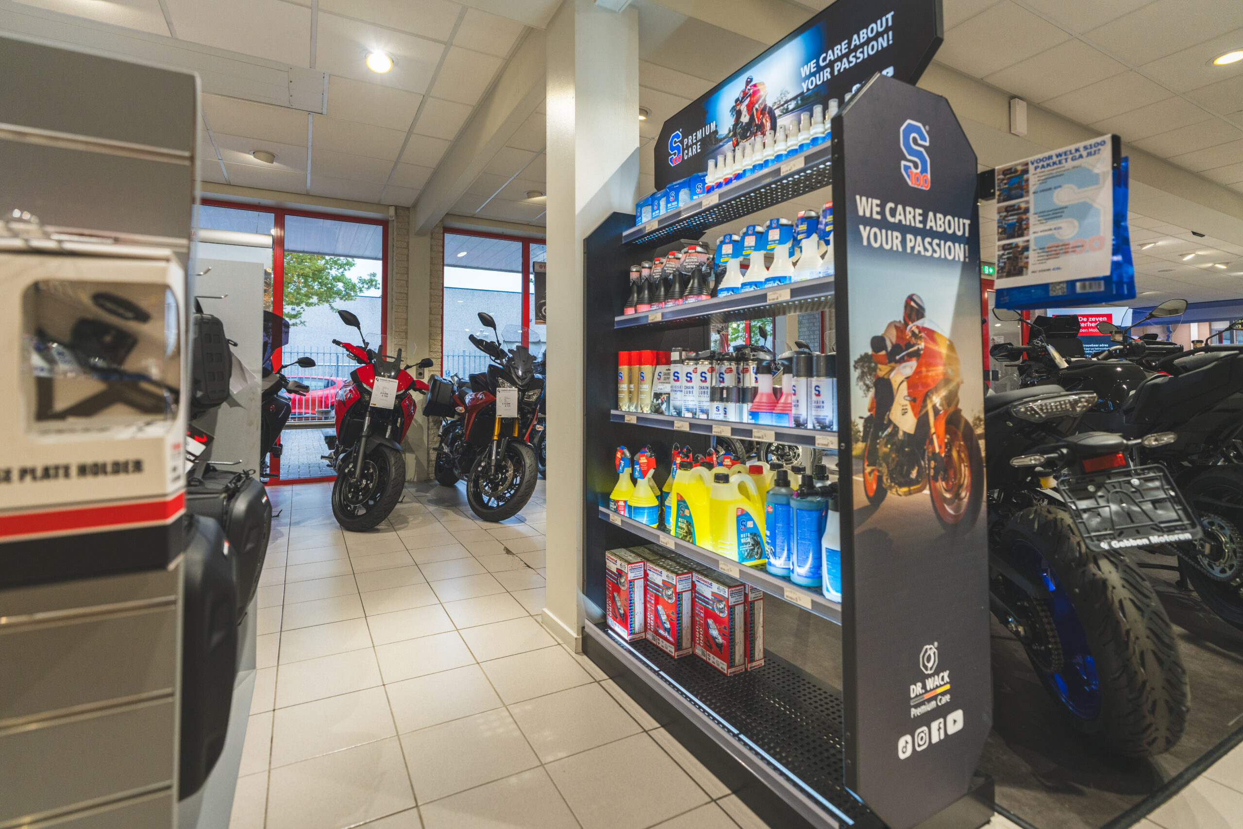 Onderdelen magazijn - Gebben motoren