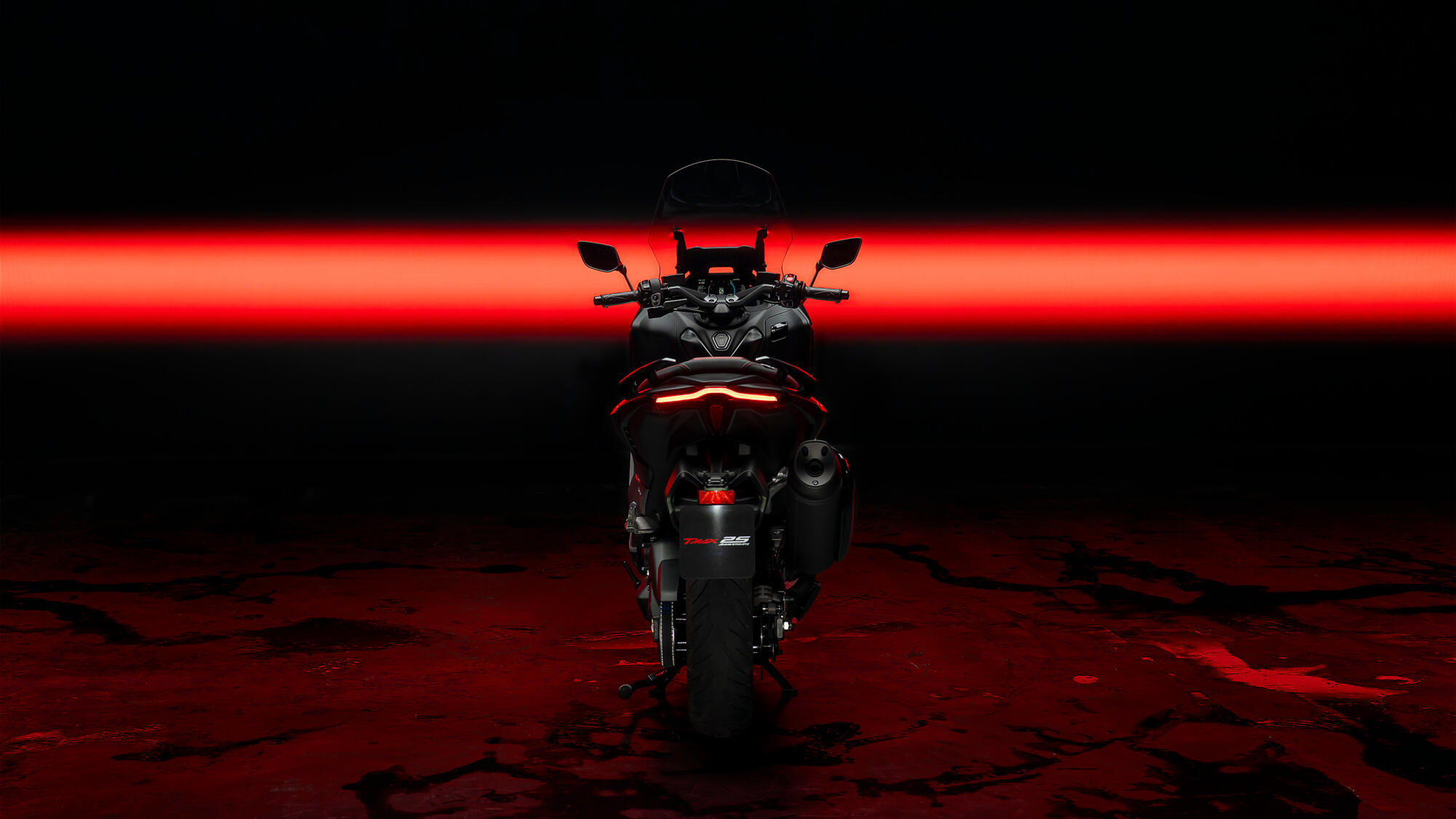 TMAX 25-jarig jubileum: Obsessed to the MAX.