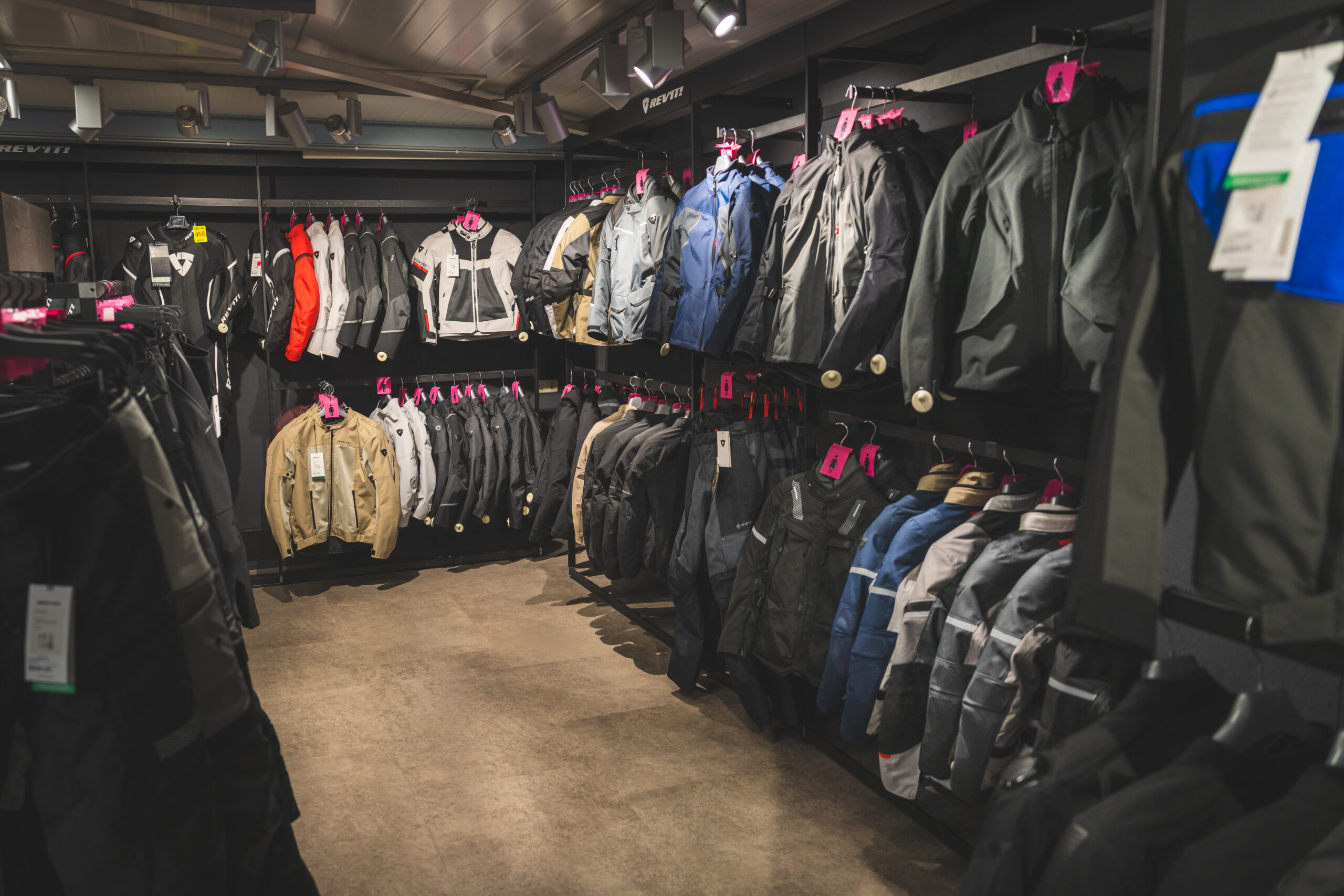 revit jassen bij Gebben Motoren