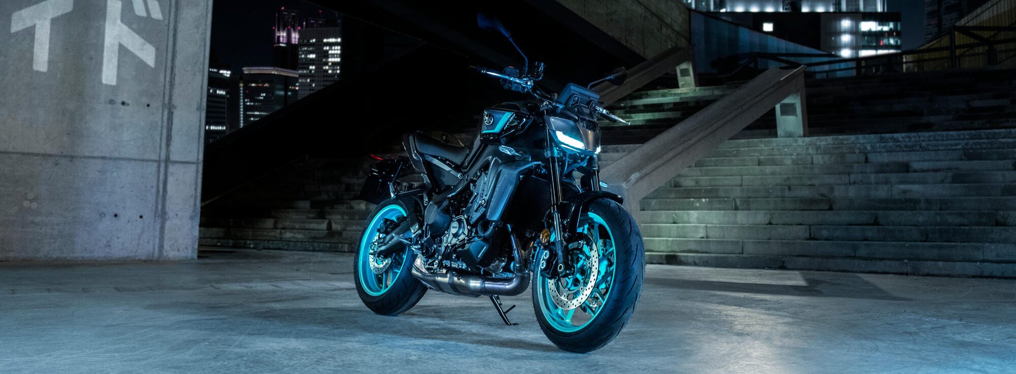 MT09 cyan storm
